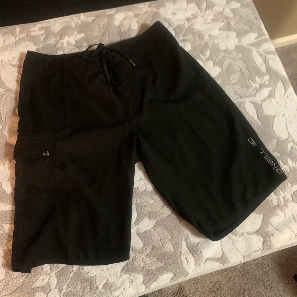 Excellent condition ... no rips or stains... side pocket 😁😁